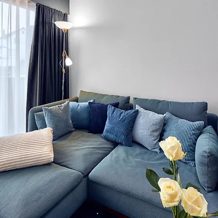 Seeglueck Seediamant - Moderne Maisonette-wohnung Mit Balkon Und Parkplatz In Seenaehe In Konstanz-dingels-dorf Apartment *