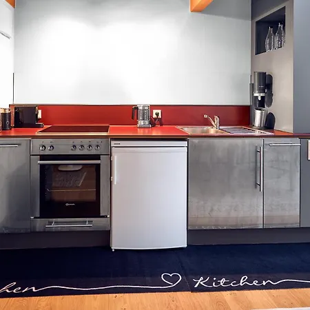 Seeglueck Seediamant - Moderne Maisonette-wohnung Mit Balkon Und Parkplatz In Seenaehe In Konstanz-dingels-dorf *