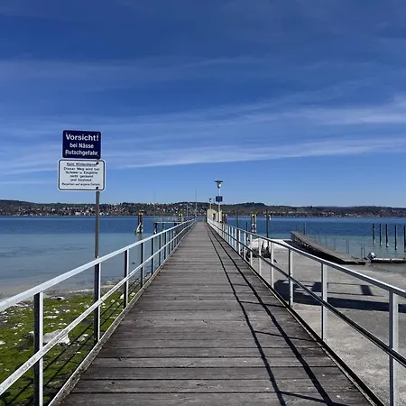 Seeglueck Seediamant - Moderne Maisonette-wohnung Mit Balkon Und Parkplatz In Seenaehe In Konstanz-dingels-dorf