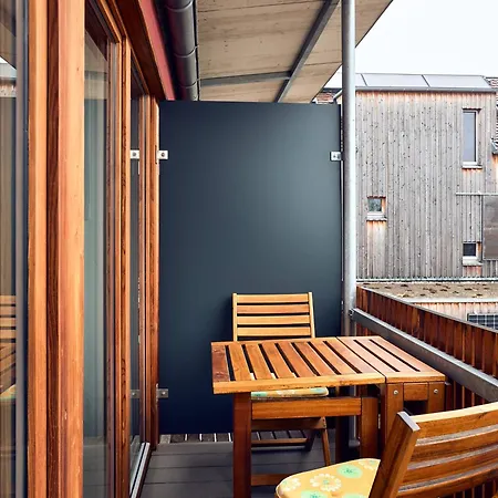 Seeglueck Seediamant - Moderne Maisonette-wohnung Mit Balkon Und Parkplatz In Seenaehe In Konstanz-dingels-dorf *