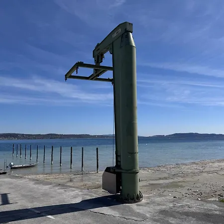 Seeglueck Seediamant - Moderne Maisonette-wohnung Mit Balkon Und Parkplatz In Seenaehe In Konstanz-dingels-dorf 康斯坦茨