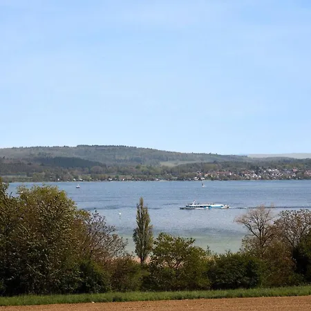 公寓 Seeglueck Seediamant - Moderne Maisonette-wohnung Mit Balkon Und Parkplatz In Seenaehe In Konstanz-dingels-dorf 康斯坦茨